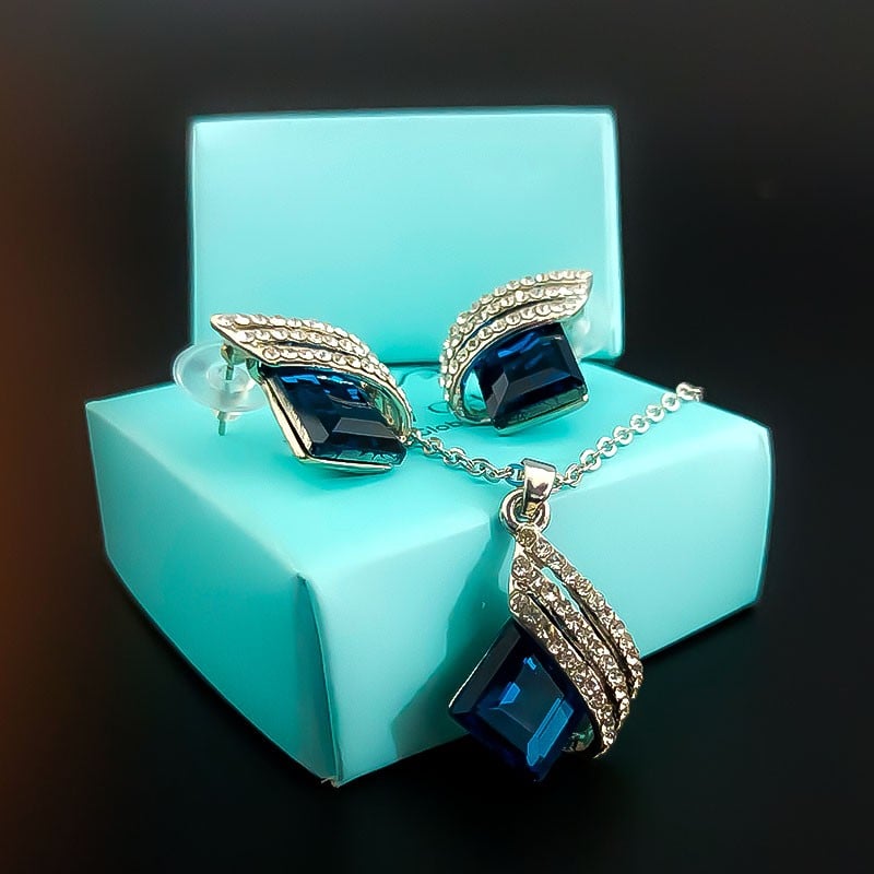 Angel Wings Platinum Plated Crystal Pendant Necklace Jewellery Set Gifts for Women and Girls