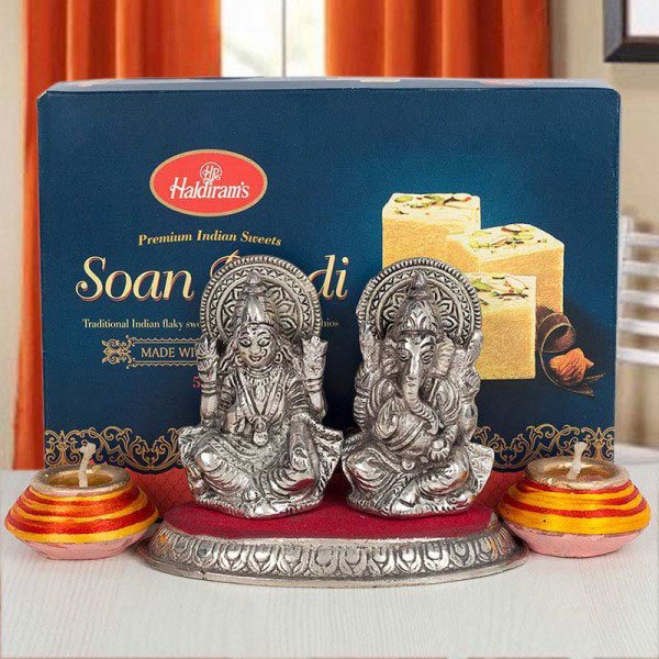 Laxmi Ganesha Delight