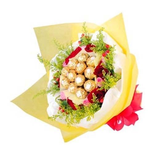 Roses N Ferrero Rocher Bunch