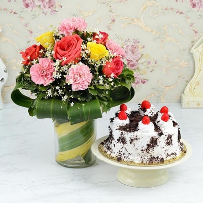 Cake & Flower Vase