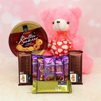 Cookies With Chocolates N Teddy Hamper