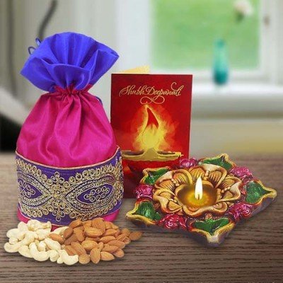 Shubh Deepawali Gift Hamper Shubh Deepawali Gift Hamper
