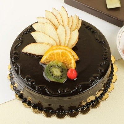 Chocolate N Fruit Duet Cake